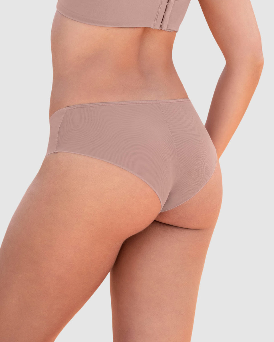 Calzón pantaleta con doble capa de tul en glúteos