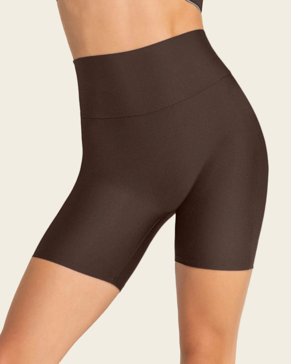 Short deportivo tipo biker