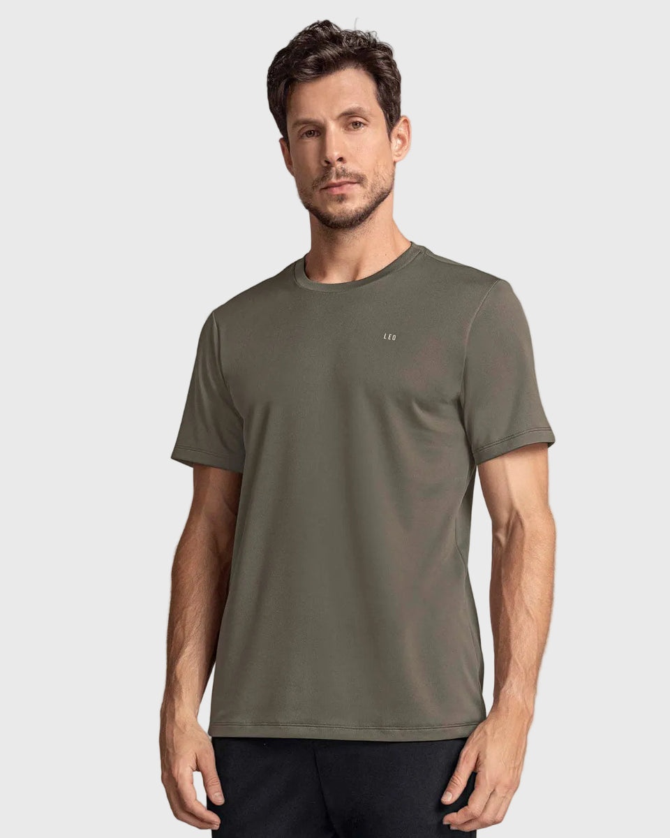 Camiseta deportiva masculina semiajustada de secado rápido