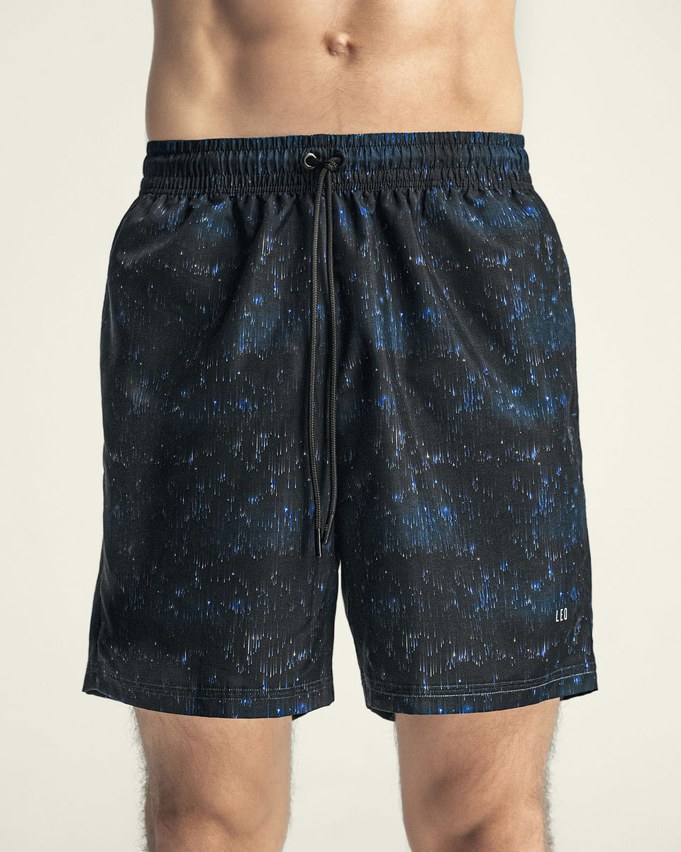 Short deportivo con bolsillos funcionales