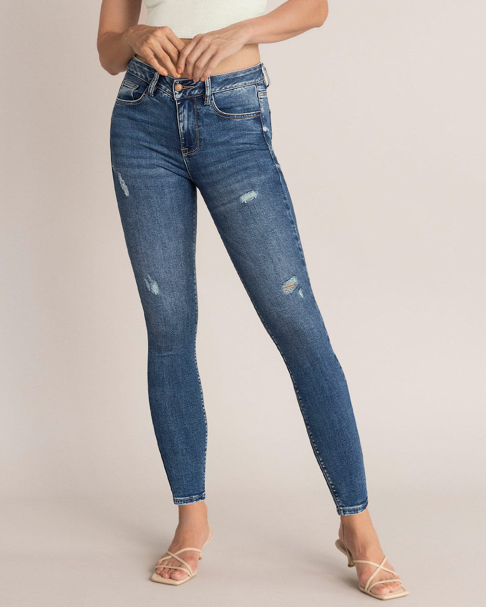 Skinny jeans con bolsillos funcionales