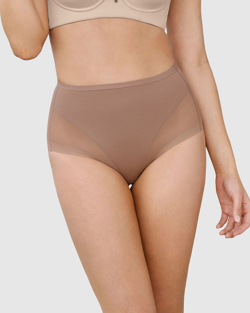 Calzón clásico invisible con tul