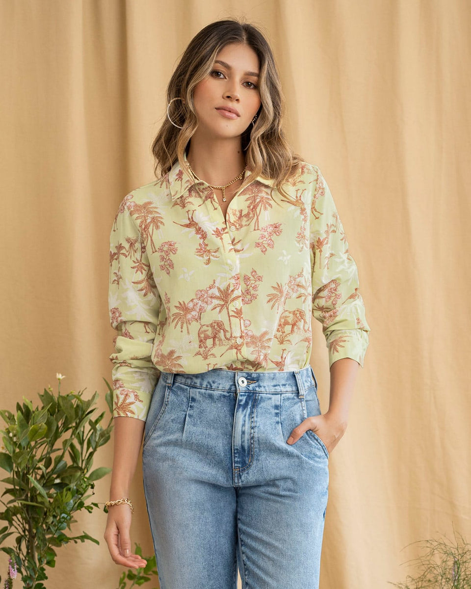 Blusa manga larga con perilla funcional y puños con botón
