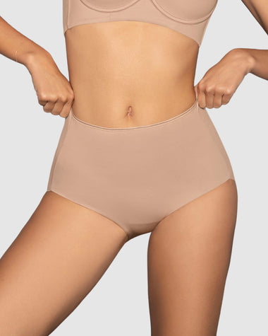 Panty clásico efecto invisible de control fuerte en abdomen#color_802-cafe-claro