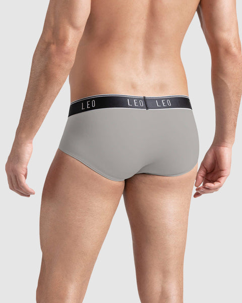 boxer-brief-tipo-calzoncillo-en-microfibra-con-diseno-frontal-ergonomico#color_710-gris-claro