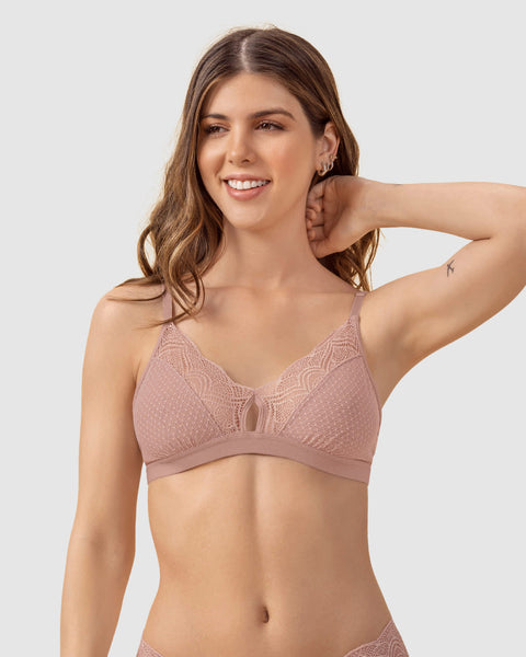 bralette-triangular-en-encaje-y-tul-con-detalle-de-ojal-en-escote#color_a22-rosa