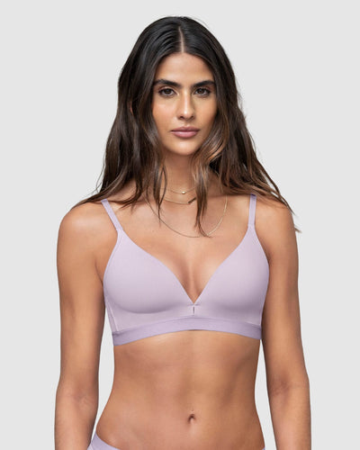 sosten-comodo-sin-arco-ni-realce-essential-day-bra#color_b46-lila