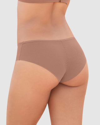 Calzón pantaleta con doble capa de tul en glúteos#color_640-cafe-medio