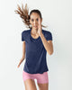 camiseta-deportiva-de-secado-rapido-y-silueta-semiajustada#color_515-azul