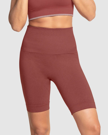 Short ciclista sin costuras control moderado en abdomen y muslos#color_194-vino-tinto