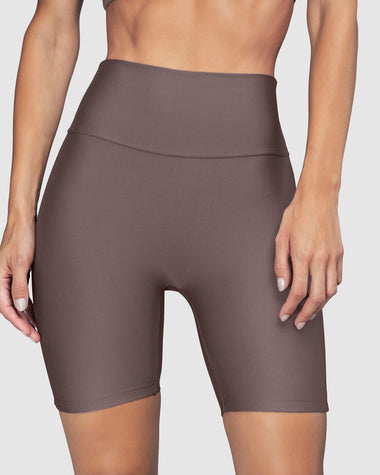 Short deportivo tipo biker#color_868-cafe