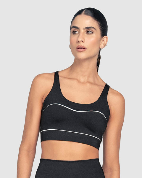 Top deportivo con breteles dobles en espalda#color_700-negro