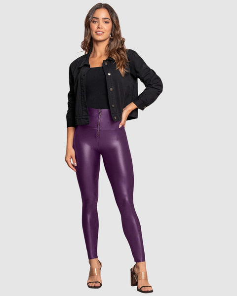 leggings-con-acabado-imitacion-cuero-con-control-de-abdomen#color_429-morado