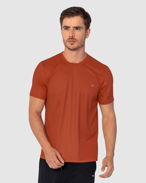 Camiseta deportiva masculina semiajustada de secado rápido#color_222-terracota