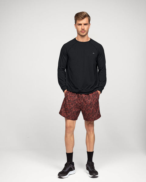 Short deportivo masculino con acabado antifluidos y bolsillos funcionales#color_173-estampado-vino