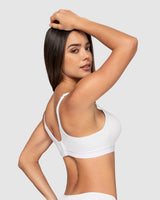 Sostén tipo top ultraliviano con copas internas fijas#color_000-blanco