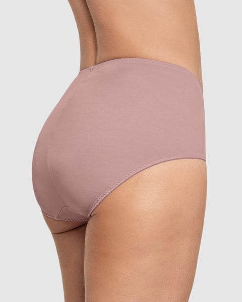 Calzón clásico de control suave con toques de encaje en abdomen#color_a20-palo-rosa