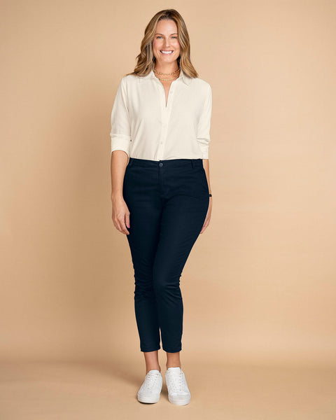 Blusa manga larga con cuello camisero y botones funcionales#color_018-marfil