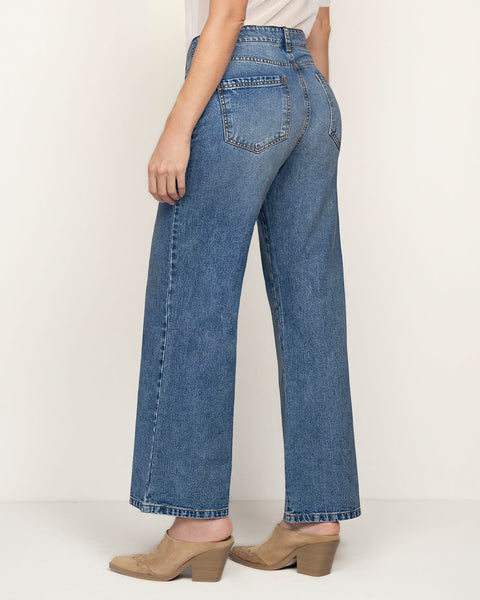 Jean wide leg con bolsillos funcionales#color_052-azul-medio