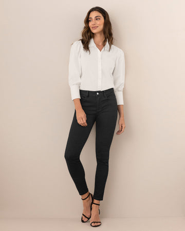 Skinny jeans con bolsillos funcionales#color_700-negro