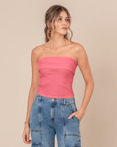 Camiseta strapless tela acanalada#color_279-coral-medio