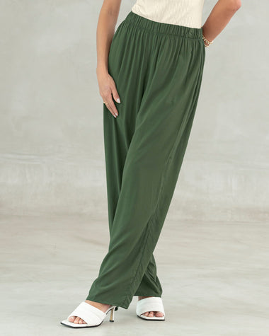 Pantalón largo de silueta recta#color_601-verde-militar