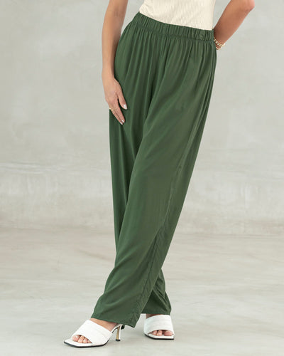 Pantalón largo de silueta recta#color_601-verde-militar