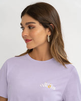Camiseta en algodón manga corta con estampado localizado#color_043-lila