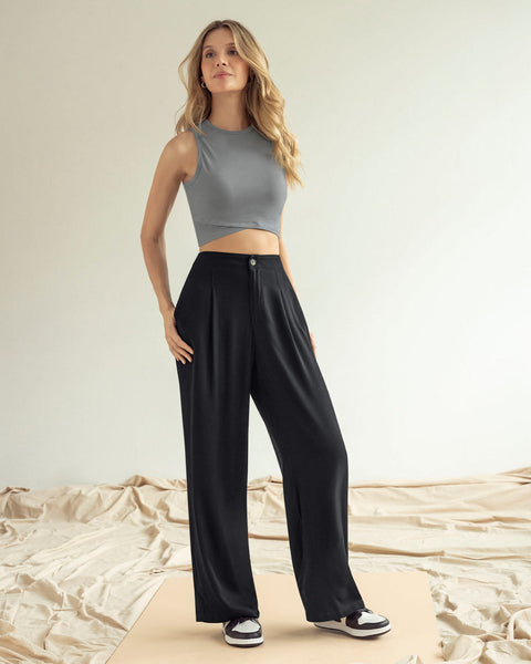 pantalon-tiro-alto-con-prenses-en-frente-y-pretina-funcional#color_700-negro