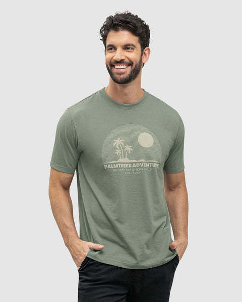 camiseta-manga-corta-con-estampado-localizado-y-cuello-redondo#color_198-verde-medio