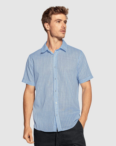 Camisa manga corta de rayas con botones funcionales en frente#color_022-azul-claro