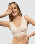 Bralette triangular en tul y encaje elástico en base del busto