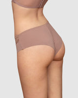 Sexy calzón cachetero en tela ultraliviana con encaje comodidad total#color_305-palo-de-rosa