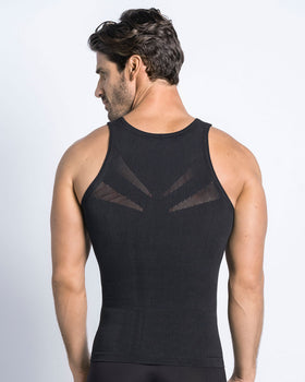 Camiseta ajustada para hombre de compresión suave#color_700-negro