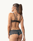 Bralette en encaje con transparencias y arco (barba)