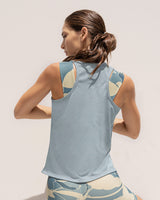 Camiseta deportiva de secado rápido y silueta semiajustada para mujer#color_539-azul-claro
