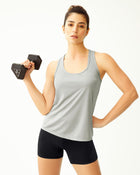 Camiseta deportiva de secado rápido y silueta semiajustada para mujer