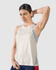 Camiseta deportiva con malla transpirable en sisa y laterales#color_000-blanco