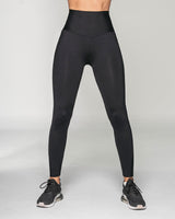 Legging deportivo con control de abdomen y tela antibacterial con aloe vera#color_700-negro