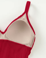 Traje de bano entero control suave de abdomen elaborado con nylon reciclado#color_309-rojo-oscuro