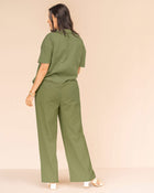 Pantalón largo con nido de abeja en cintura