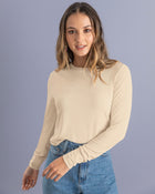 Camiseta manga larga con cuello redondo y puños gruesos